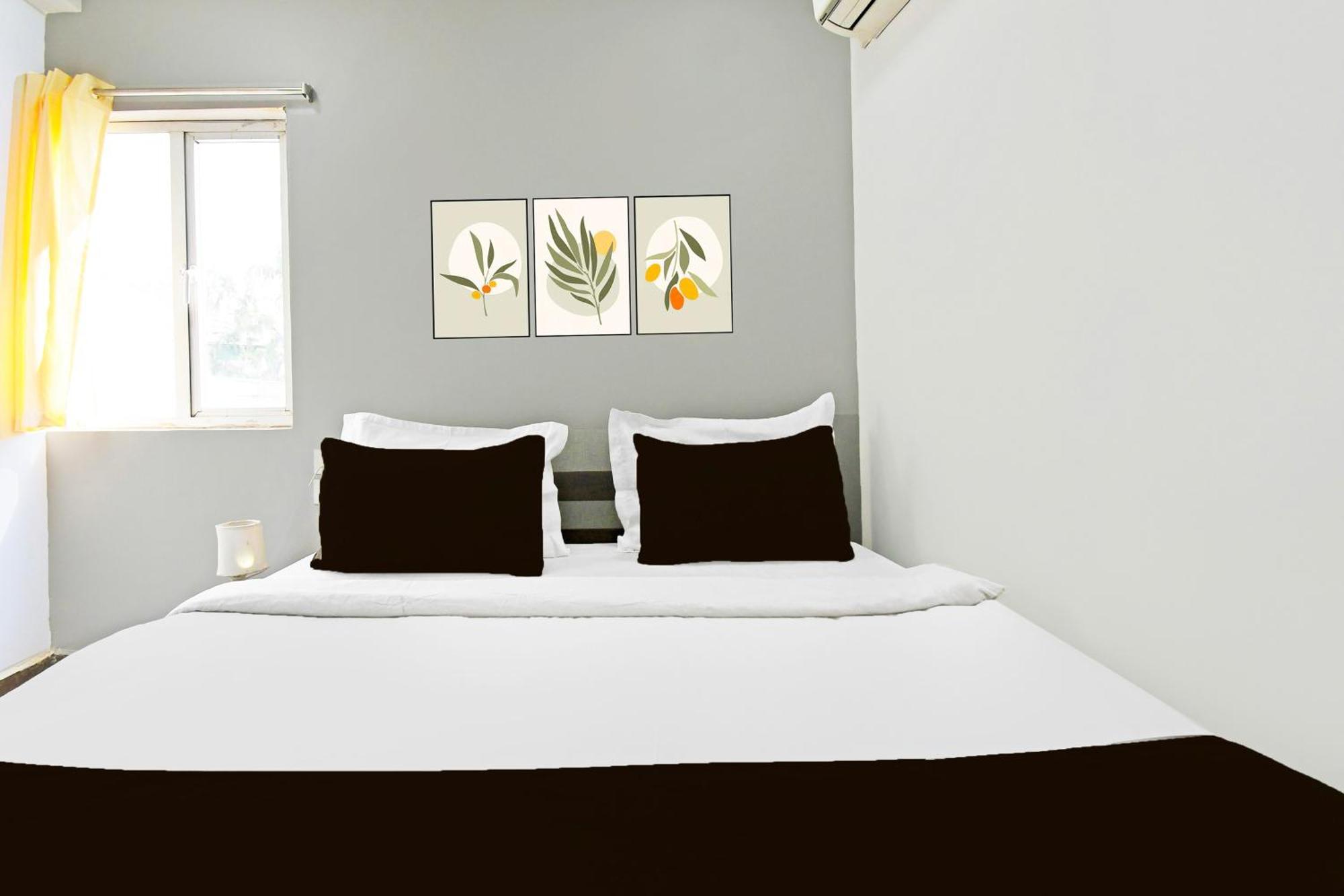 Super Townhouse Mancheswar Industrial Estate Hotel Bhubaneswar Bagian luar foto