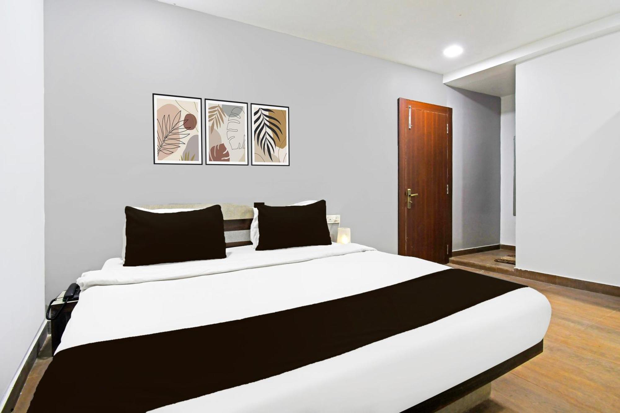 Super Townhouse Mancheswar Industrial Estate Hotel Bhubaneswar Bagian luar foto